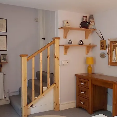 Corner House Grinton