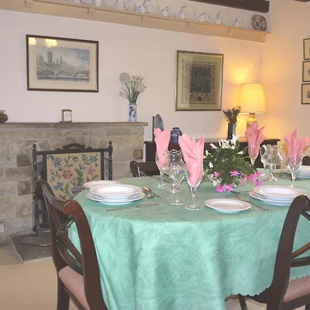 Corner House Grinton