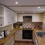 Corner House * Grinton
